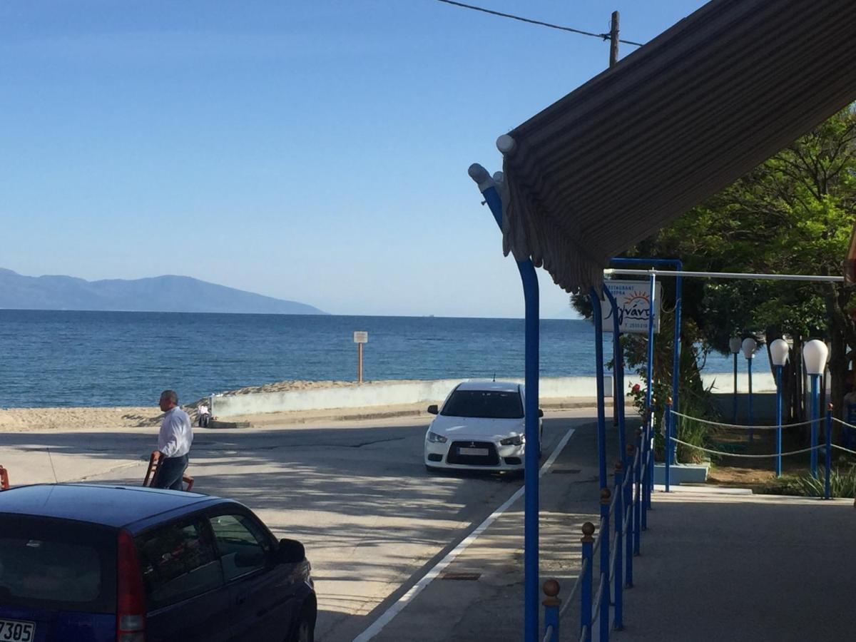 Villa Look To The Sea Nea Karvali Esterno foto